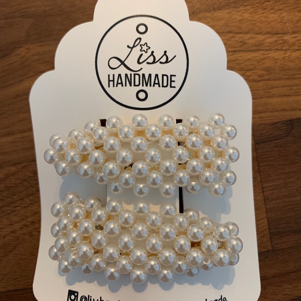 Pearls Hair Clips - Picture 3 of 7